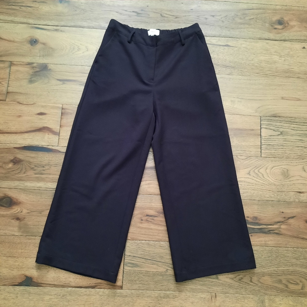 Minimum Black Cropped Wide-Leg Trousers